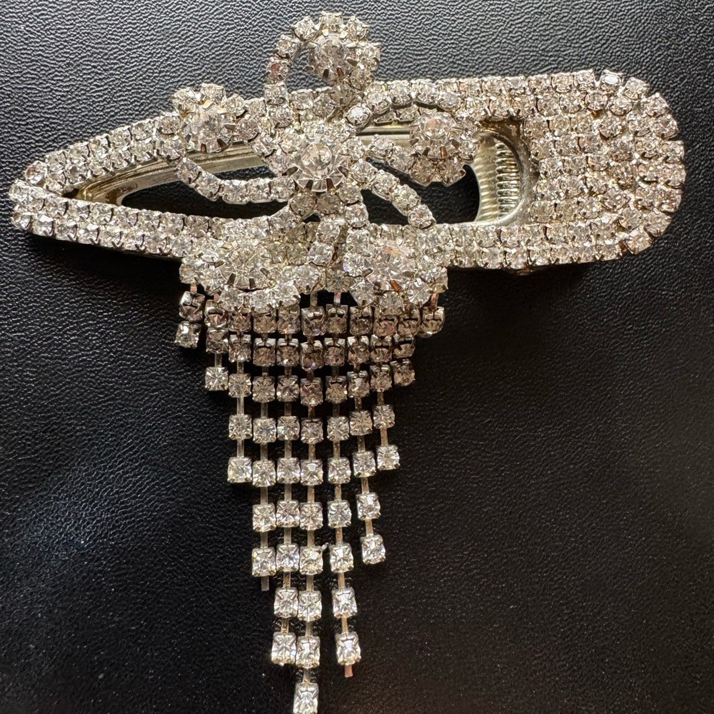 Vintage Elegant Silver Hair Clip